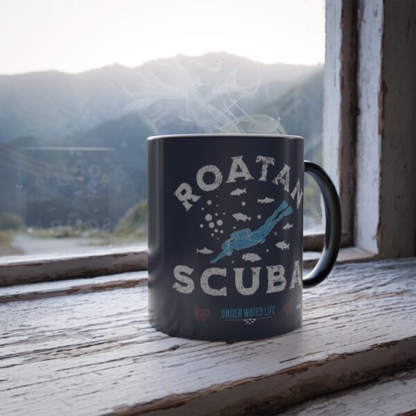 Roatan Scuba Diving Mug Changes Colour – Color Morphing Scuba Mug